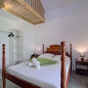 Résidence Ti'kéol - Avec Terrasse 2 à 4 Personnes, Piscine Sainte-Anne